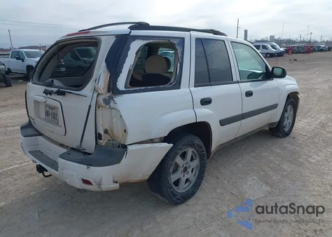 2005 Chevrolet Trailblazer Ls from USA, damaged, VIN 1GNDS13S752142153